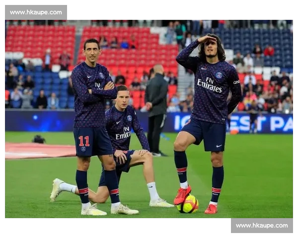 法甲联赛：巴黎圣日耳曼的霸主地位与其他豪门球队的激烈竞争